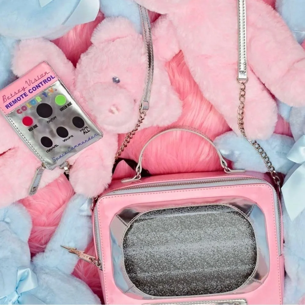 NWT Betsey Johnson Kitsch Pink Boob TubeCrossbody Bag & TV Remote Pouch BJ32545M